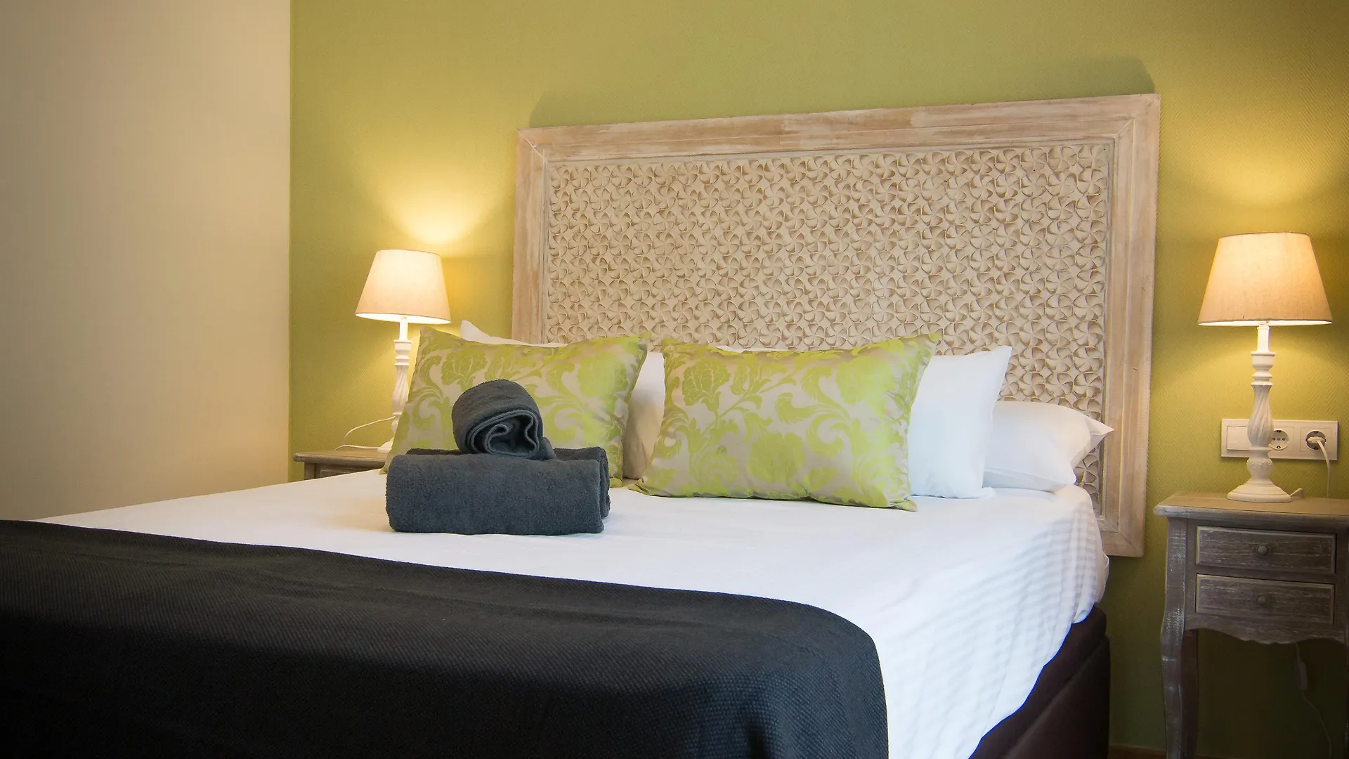 Holidays 2 Malaga Comfort Center Apartment